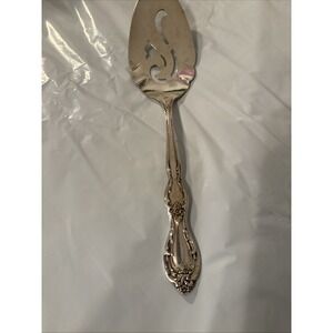 WM Rogers  IS‎ Plated Original Rogers Cake Knife Vintage